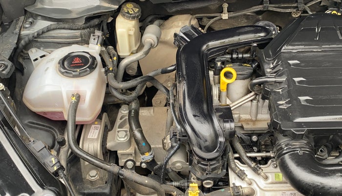 2023 Skoda KUSHAQ STYLE 1.0L TSI MT, Petrol, Manual, 66,576 km, Engine View - Right