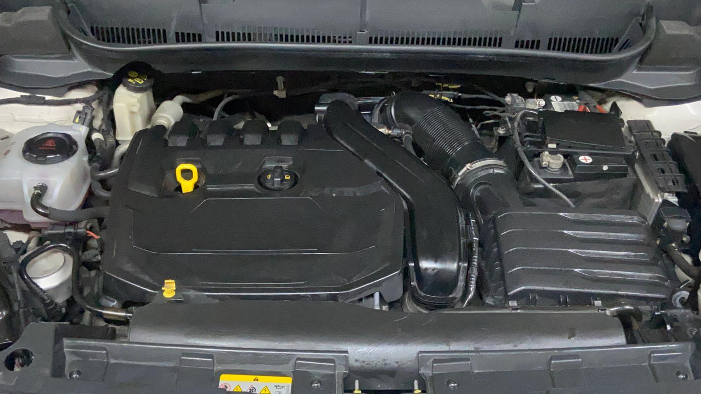 2021 Volkswagen TAIGUN GT 1.5 TSI MT, Petrol, Manual, 56,526 km, Engine View