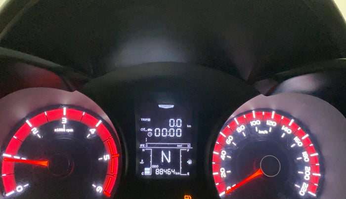 2019 Mahindra XUV300 W6 1.5 DIESEL, Diesel, Manual, 88,443 km, Odometer Image