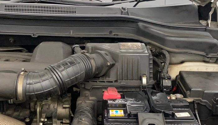 2019 Mahindra XUV300 W6 1.5 DIESEL, Diesel, Manual, 88,443 km, Engine View - Left