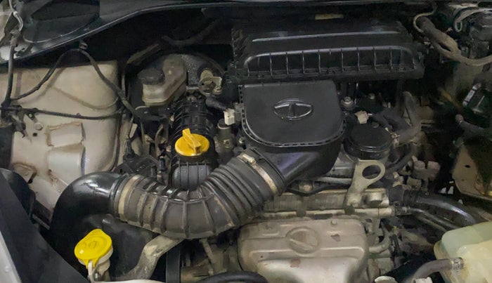 2018 Tata Tiago XT PETROL, Petrol, Manual, 72,901 km, Engine View - Right