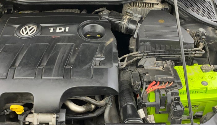 2016 Volkswagen Vento HIGHLINE 1.5 AT, Diesel, Automatic, 55,573 km, Engine View - Left