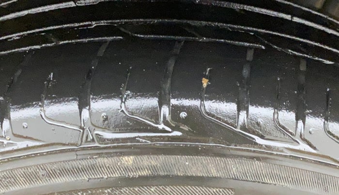 2024 Tata NEXON Fearless Plus S 1.2 Revotron 7DCA Dark Edition, Petrol, Automatic, 37,581 km, Left Rear Tyre Tread