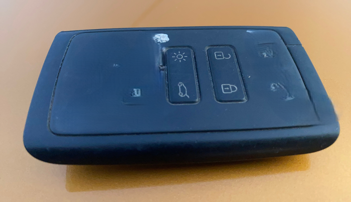 2022 Renault TRIBER RXZ, Petrol, Manual, 72,311 km, Key Close Up