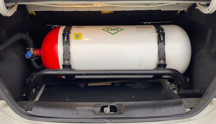 2021 Maruti Swift Dzire TOUR S-CNG (O), CNG, Manual, 28,460 km, Boot Inside