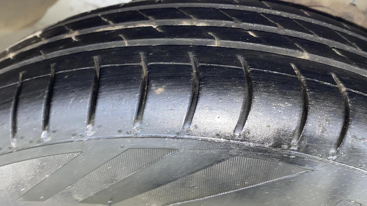 2018 Hyundai Eon ERA +, Petrol, Manual, 50,918 km, Left Rear Tyre Tread