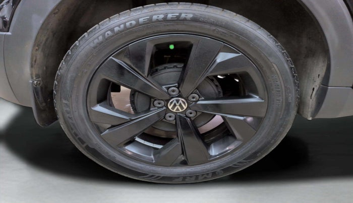 2024 Volkswagen TAIGUN GT PLUS 1.5 TSI DSG, Petrol, Automatic, 18,557 km, Right Rear Wheel