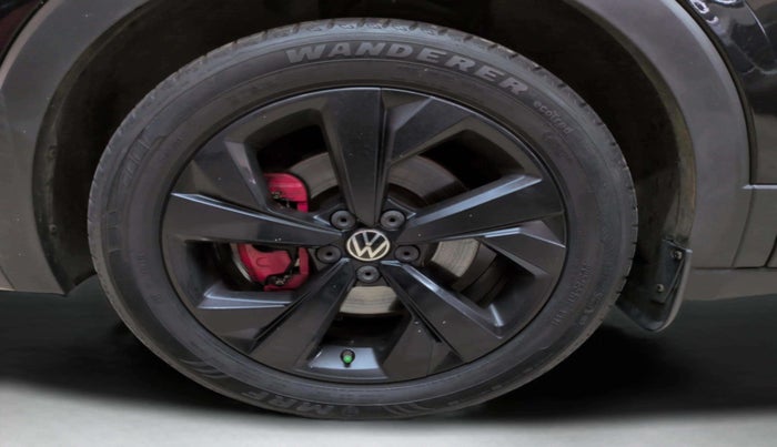 2024 Volkswagen TAIGUN GT PLUS 1.5 TSI DSG, Petrol, Automatic, 18,557 km, Left Front Wheel