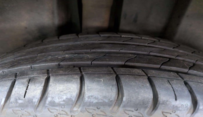 2024 Volkswagen TAIGUN GT PLUS 1.5 TSI DSG, Petrol, Automatic, 18,557 km, Left Rear Tyre Tread