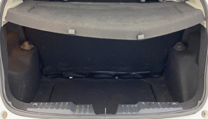 2024 Tata ALTROZ XZA + SUNROOF, Petrol, Automatic, 5,572 km, Boot Inside