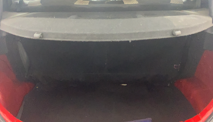 2016 Hyundai Eon SPORTZ, Petrol, Manual, 64,052 km, Boot Inside