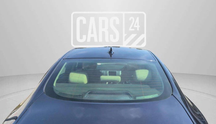 2015 Jaguar XF 2.2 DIESEL LUXURY, Diesel, Automatic, 48,465 km, Rear Windshield