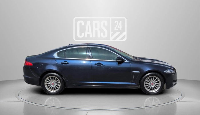 2015 Jaguar XF 2.2 DIESEL LUXURY, Diesel, Automatic, 48,465 km, Right Side View