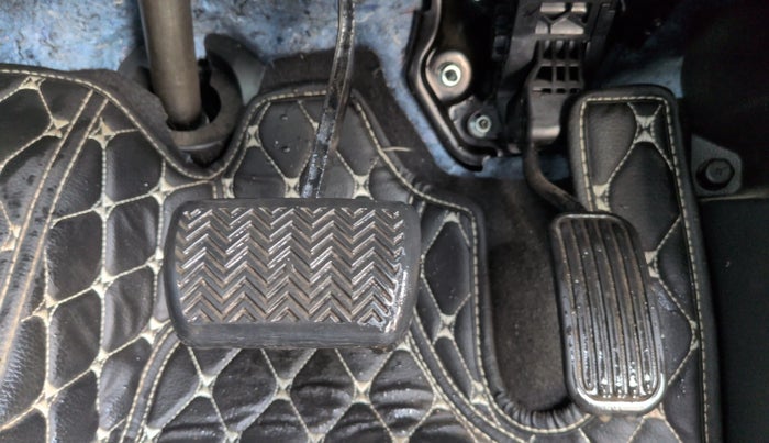 2024 Toyota INNOVA HYCROSS ZX HYBRID 7 STR, Hybrid, Automatic, 15,628 km, Pedals