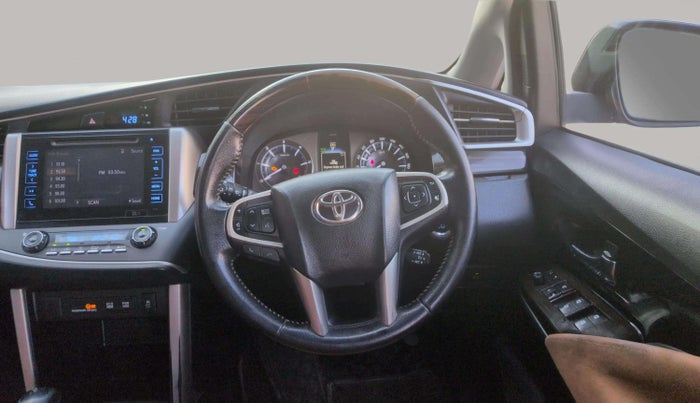 2017 Toyota Innova Crysta 2.8 ZX AT 7 STR, Diesel, Automatic, 1,36,723 km, Steering Wheel Close Up