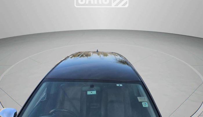 2017 Toyota Innova Crysta 2.8 ZX AT 7 STR, Diesel, Automatic, 1,36,723 km, Roof