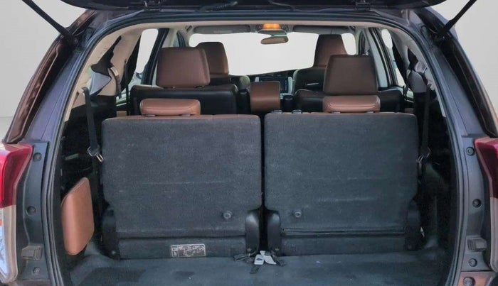 2017 Toyota Innova Crysta 2.8 ZX AT 7 STR, Diesel, Automatic, 1,36,723 km, Boot Inside