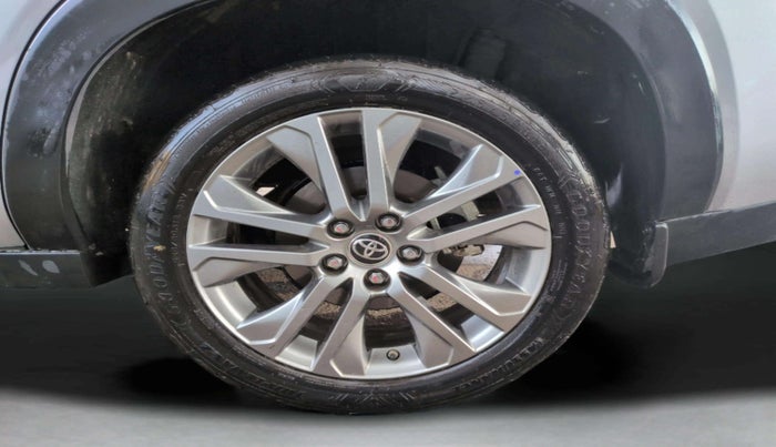 2024 Toyota INNOVA HYCROSS ZX HYBRID 7 STR, Hybrid, Automatic, 4,462 km, Left Rear Wheel