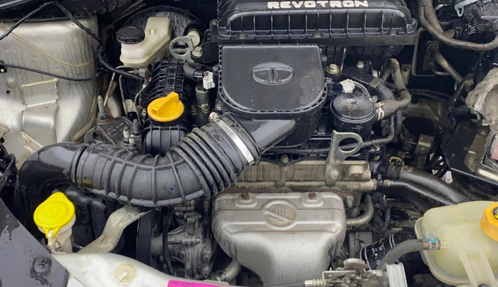 2018 Tata Tiago XT PETROL, Petrol, Manual, 50,971 km, Engine View - Right