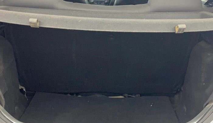 2018 Tata Tiago XT PETROL, Petrol, Manual, 50,971 km, Boot Inside