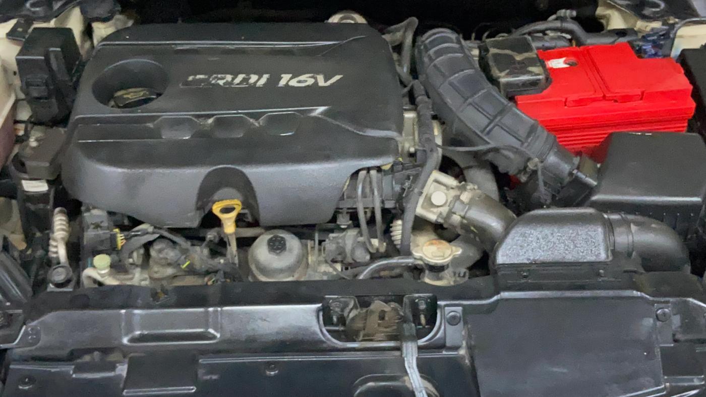 2012 Hyundai New Elantra 1.6 SX AT DIESEL, Diesel, Automatic, 87,134 km, Engine View