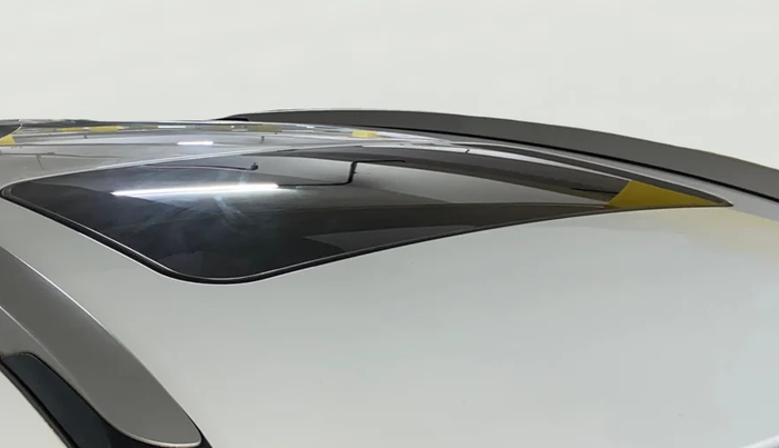 2021 Tata NEXON XZA PLUS (O) PETROL, Petrol, Automatic, 66,362 km, Moonroof/ Sunroof