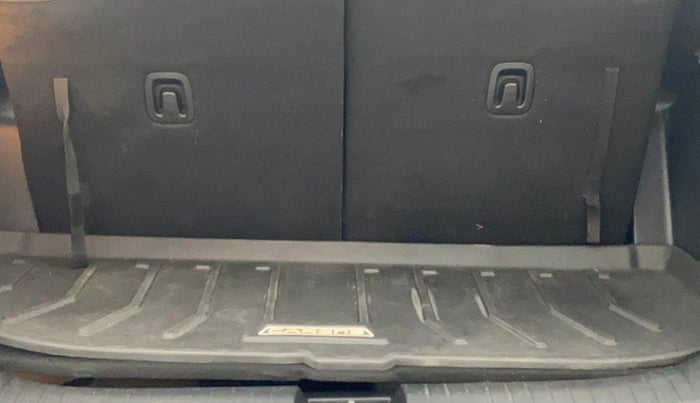 2022 KIA CARENS PRESTIGE PLUS 1.5 DIESEL 7 STR, Diesel, Manual, 35,085 km, Boot Inside