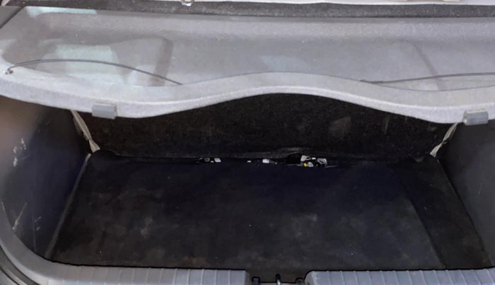 2023 Hyundai GRAND I10 NIOS SPORTZ AMT 1.2 KAPPA VTVT, Petrol, Automatic, 15,028 km, Boot Inside