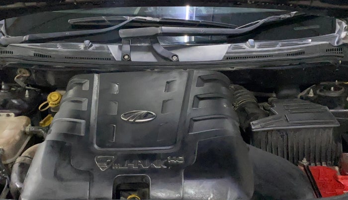 2013 Mahindra XUV500 W8, Diesel, Manual, 76,418 km, Engine View