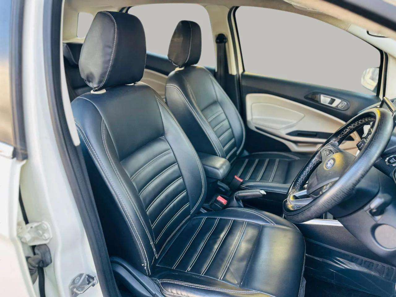2021 Ford Ecosport TITANIUM 1.5L DIESEL, Diesel, Manual, 44,845 km, Right Side Front Door Cabin