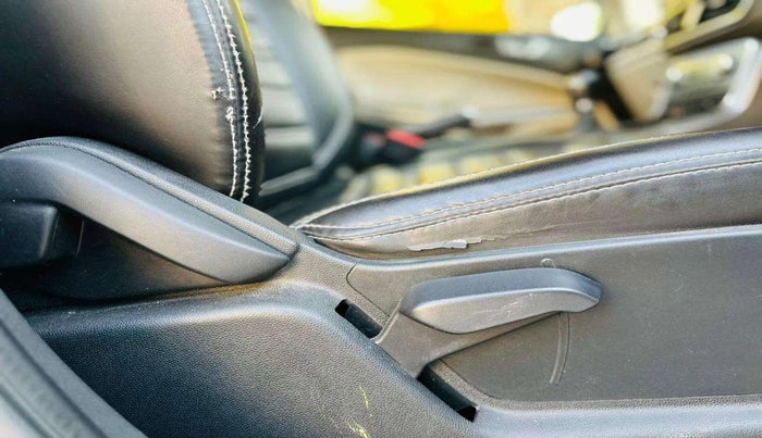 2021 Ford Ecosport TITANIUM 1.5L DIESEL, Diesel, Manual, 44,845 km, Driver Side Adjustment Panel