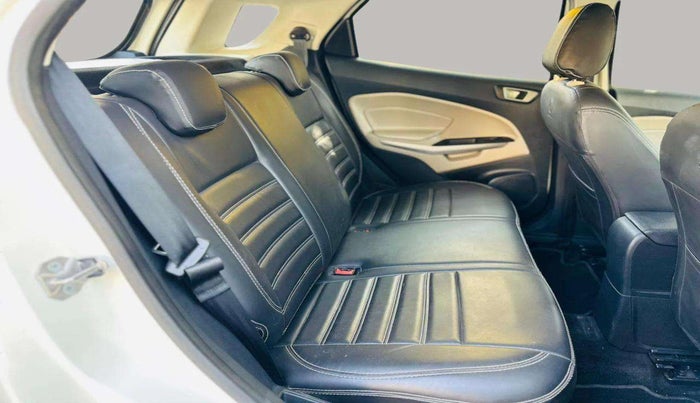 2021 Ford Ecosport TITANIUM 1.5L DIESEL, Diesel, Manual, 44,845 km, Right Side Rear Door Cabin