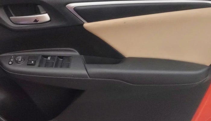 2015 Honda Jazz 1.2L I-VTEC V AT, Petrol, Automatic, 38,006 km, Driver Side Door Panels Control