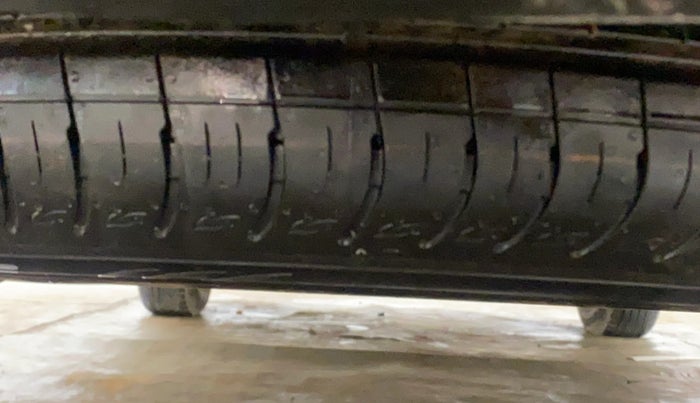 2022 KIA CARENS LUXURY PLUS 1.4 PETROL DCT 7 STR, Petrol, Automatic, 36,336 km, Spare Tyre