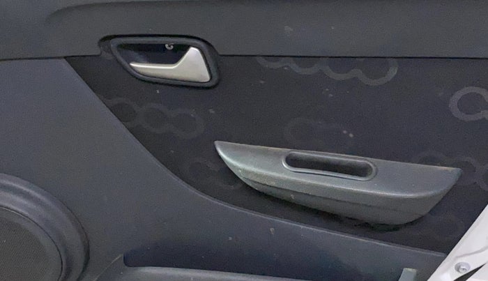 2012 Maruti Alto 800 LXI, Petrol, Manual, 32,314 km, Driver Side Door Panels Control