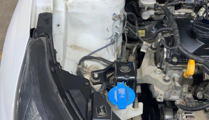 2020 Hyundai NEW I20 MAGNA 1.2 MT, Petrol, Manual, 67,908 km, Engine View - Right