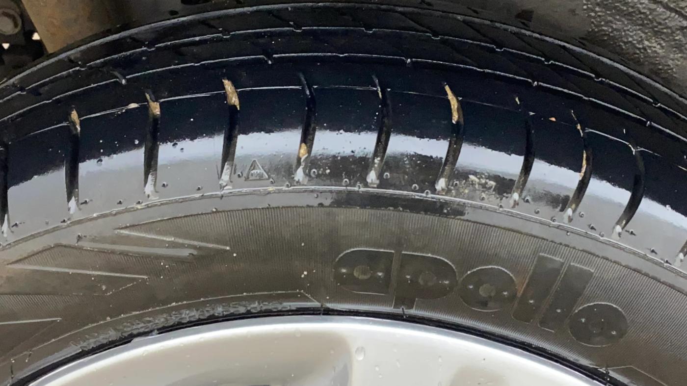 2018 Maruti Wagon R 1.0 VXI, Petrol, Manual, 78,362 km, Right Rear Tyre Tread