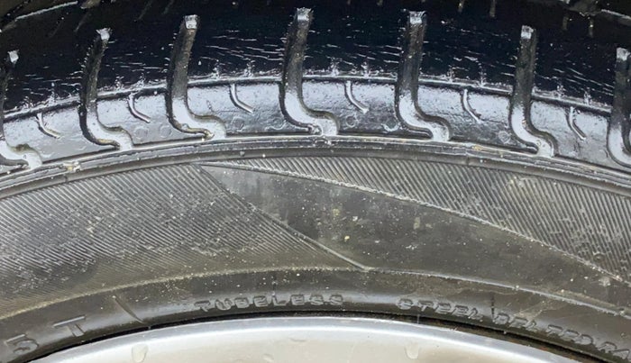 2018 Maruti Wagon R 1.0 VXI, Petrol, Manual, 78,232 km, Left Rear Tyre Tread