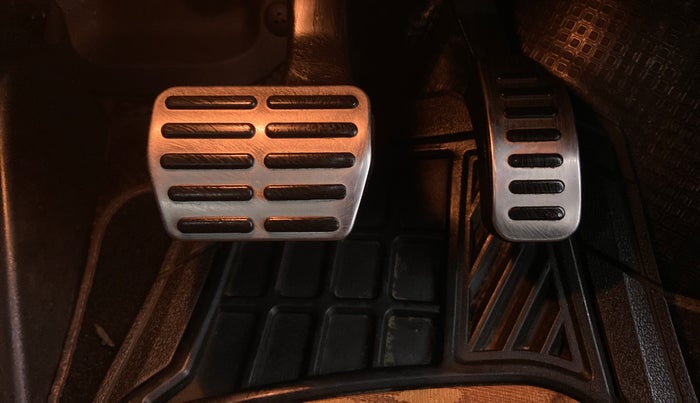 2018 Skoda Rapid Style 1.5 TDI AT, Diesel, Automatic, 39,264 km, Pedals