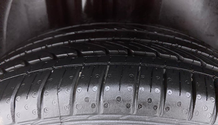 2018 Skoda Rapid Style 1.5 TDI AT, Diesel, Automatic, 39,264 km, Right Rear Tyre Tread