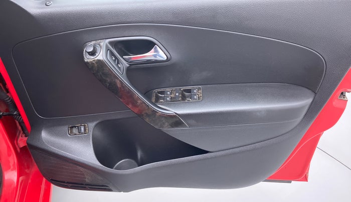 2018 Skoda Rapid Style 1.5 TDI AT, Diesel, Automatic, 39,264 km, Driver Side Door Panels Control