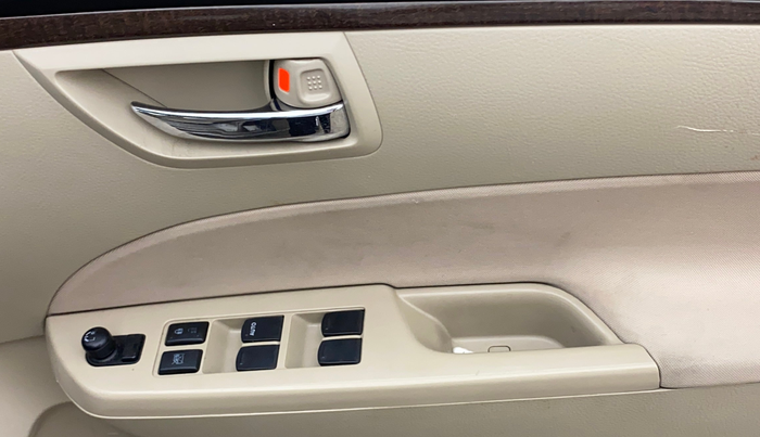 2016 Maruti Swift Dzire VDI (O), Diesel, Manual, 86,116 km, Driver Side Door Panels Control