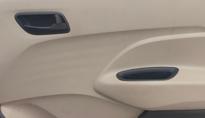 2022 Hyundai NEW SANTRO SPORTZ EXECUTIVE MT CNG, CNG, Manual, 28,381 km, Driver Side Door Panels Control