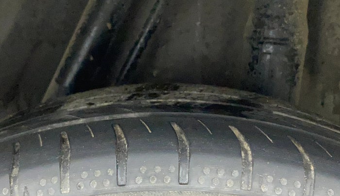 2020 Honda City 1.5L I-VTEC VX CVT, Petrol, Automatic, 93,500 km, Left Rear Tyre Tread