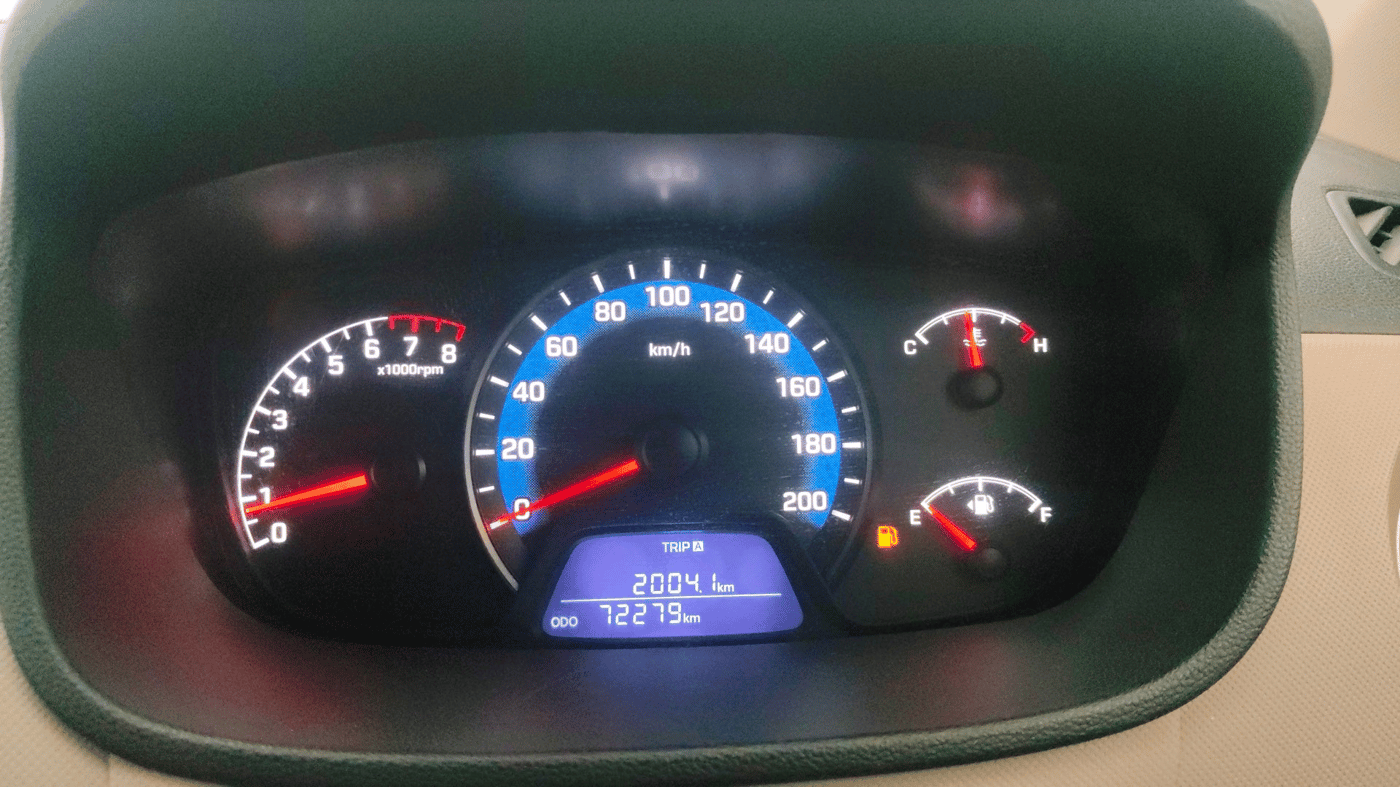 2016 Hyundai Xcent SX 1.2, Petrol, Manual, 72,505 km, Odometer Image