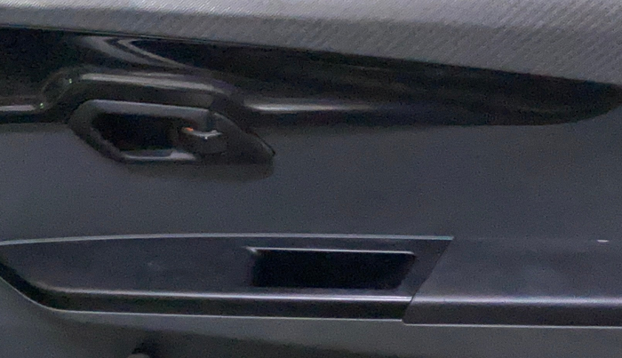 2017 Mahindra KUV 100 NXT K2 P 6 STR, Petrol, Manual, 38,530 km, Driver Side Door Panels Control