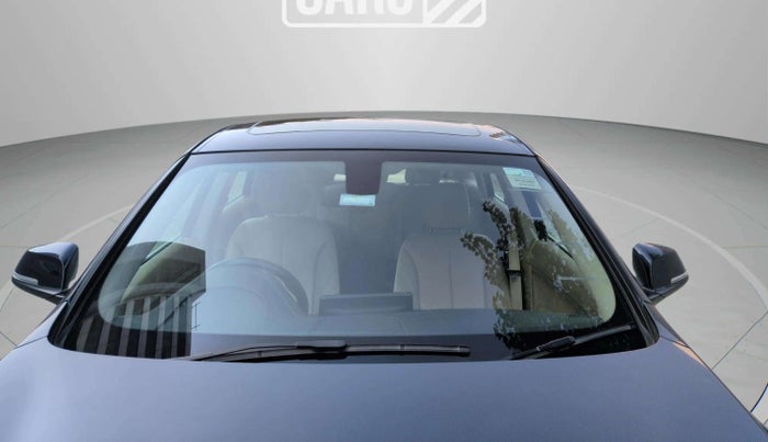 2019 BMW 3 Series  GT 320d Luxury Line, Diesel, Automatic, 69,884 km, Front Windshield