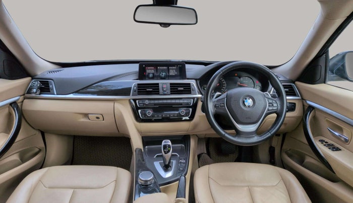 2019 BMW 3 Series  GT 320d Luxury Line, Diesel, Automatic, 69,884 km, Dashboard