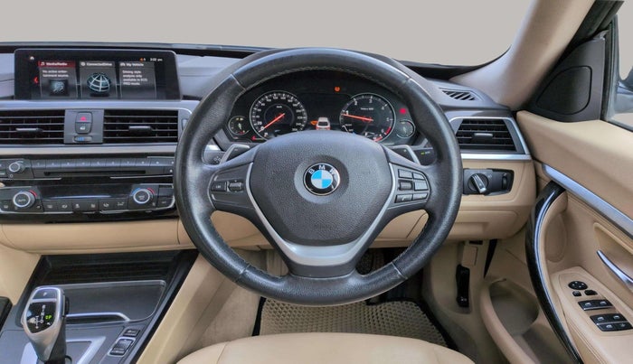 2019 BMW 3 Series  GT 320d Luxury Line, Diesel, Automatic, 69,884 km, Steering Wheel Close Up