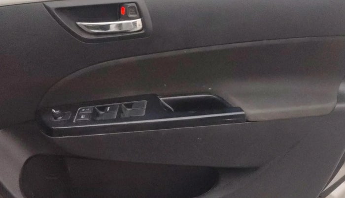 2013 Maruti Swift VXI, Petrol, Manual, 35,570 km, Driver Side Door Panels Control